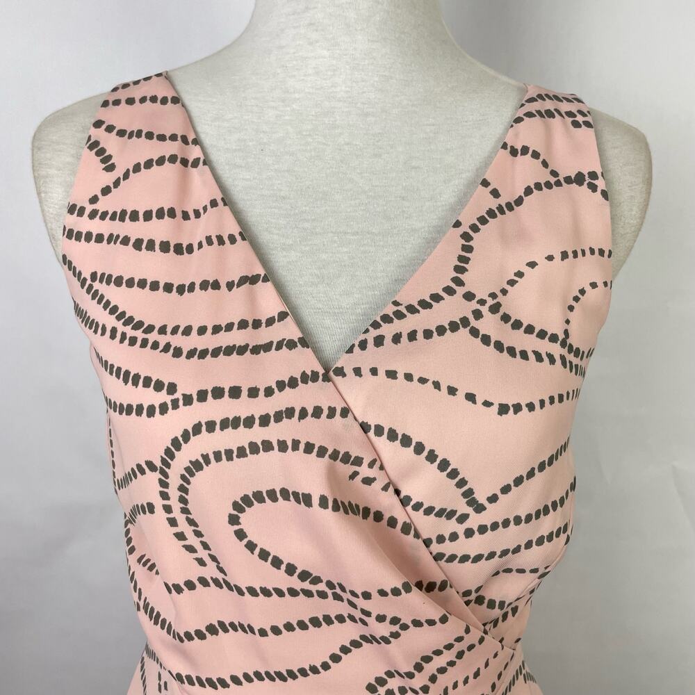 Cabi #273 Sophia Cami NWT Blush Pink & Gray Print Wrap Bust Peplum Tank Blouse - Picture 2 of 11